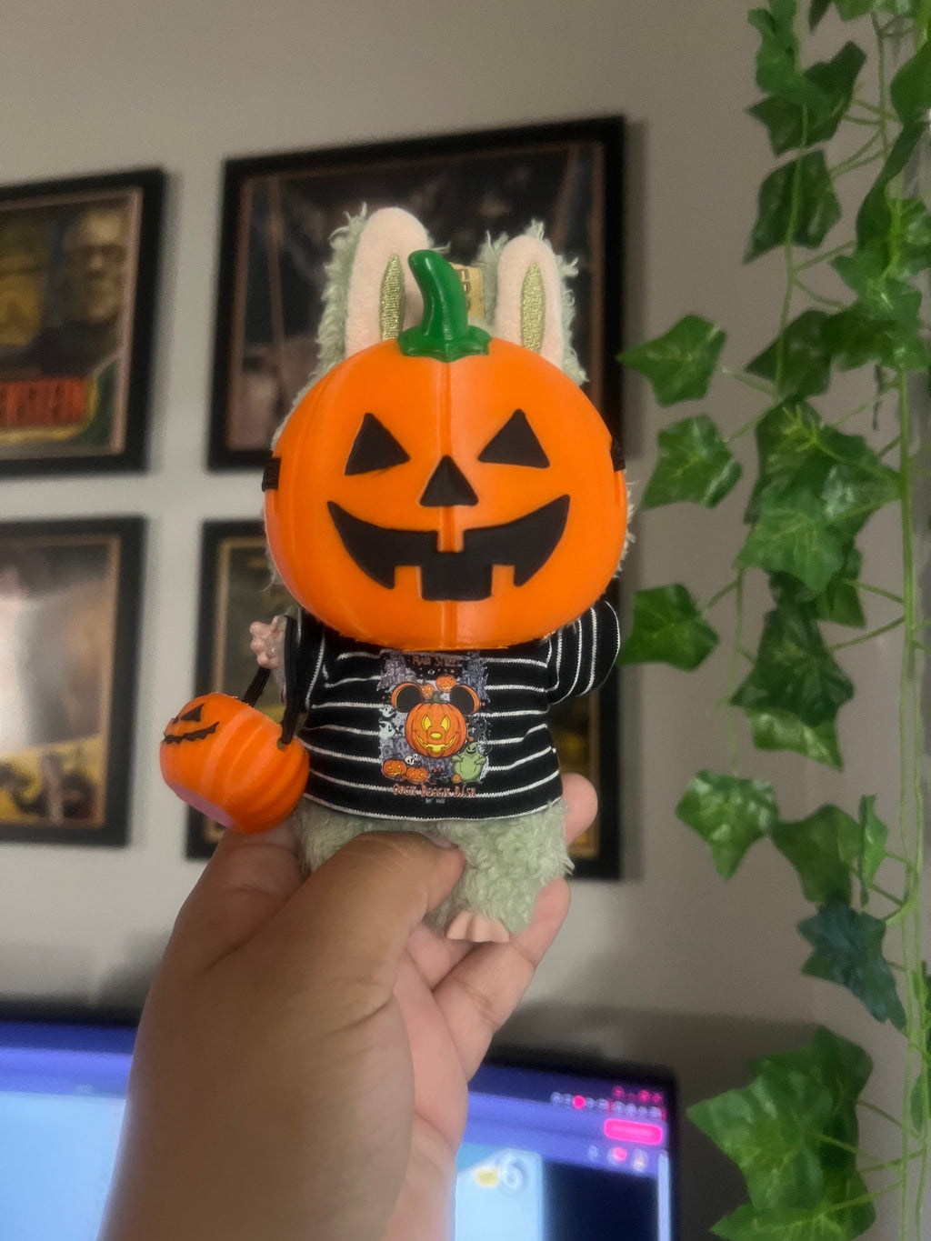 Labubu Jack o Lantern Halloween Mask Set