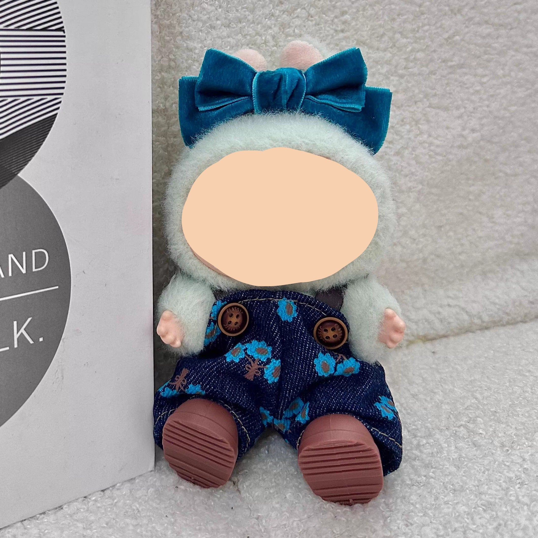 Have a Seat Labubo Doll Clothes 17cm Labubo Clothing Cardigan overalls skirt Keychain Labubo Clothes