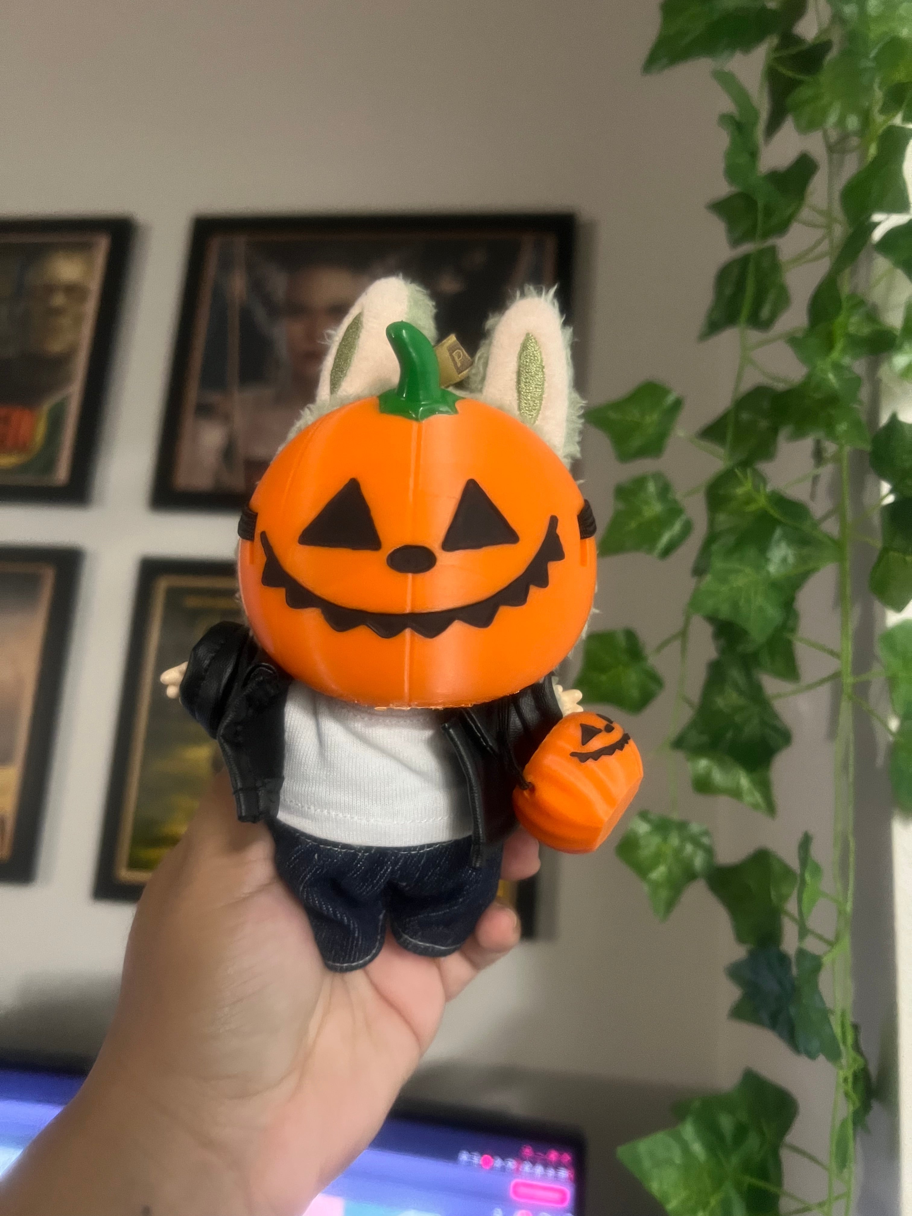 Labubu Jack o Lantern Halloween Mask Set